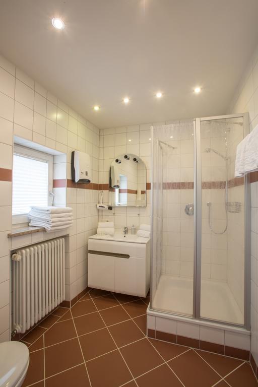 Golden Gapa Large Family Apartment 7 Garmisch-Partenkirchen Room photo
